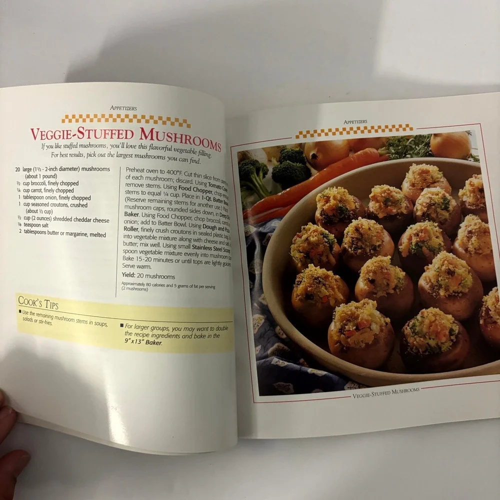Pampered Chef Stoneware Sensations Cookbook Doris Christopher 1997 Paperback
